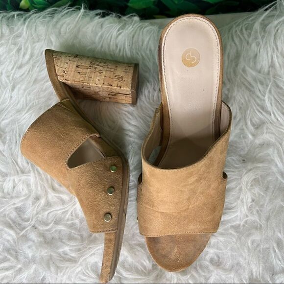 Dressbarn casual summer / spring casual style chunky heels size 7.5 - Picture 11 of 16